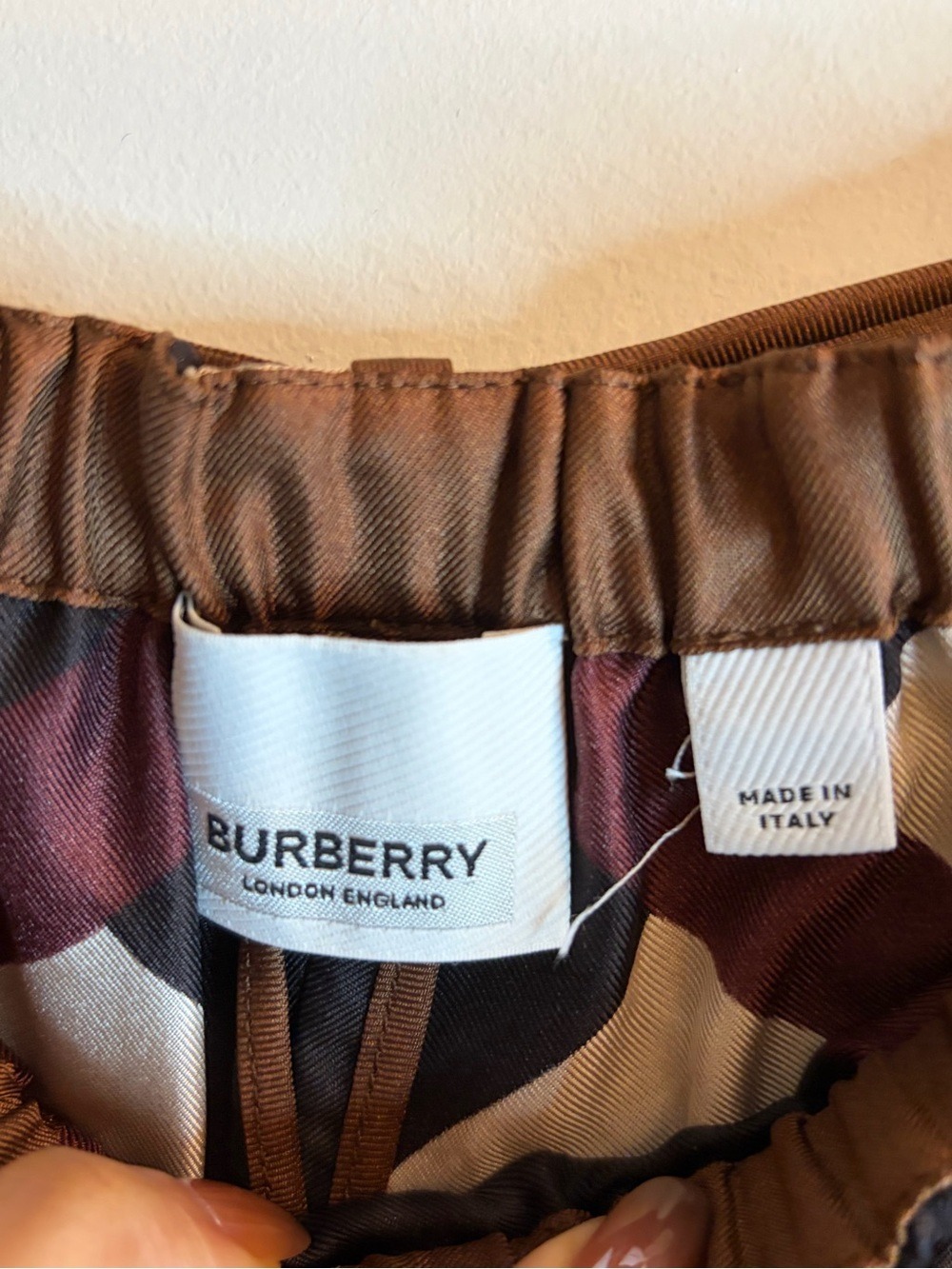 BURBERRY 100% Silk Monogram Stripe Wide-Leg Pants Size 6 - Picture 7 of 9